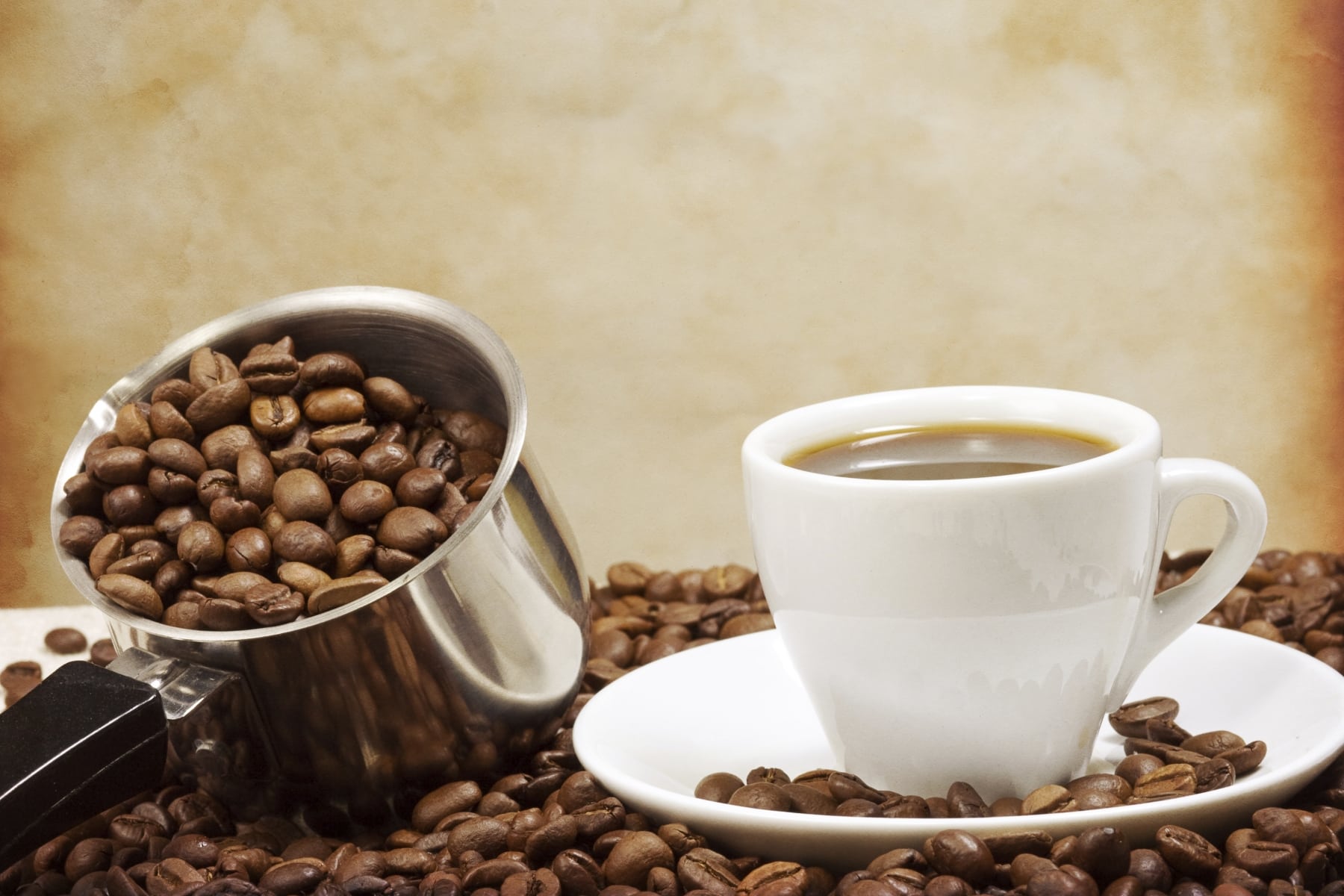 Toda la verdad y mitos sobre la cafeína que deberías tener en cuenta
