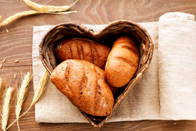 ¿Qué cantidad de pan debemos comer al día?
